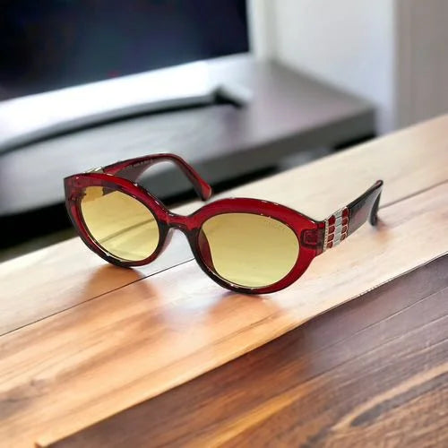 Gucci red sunglass for women